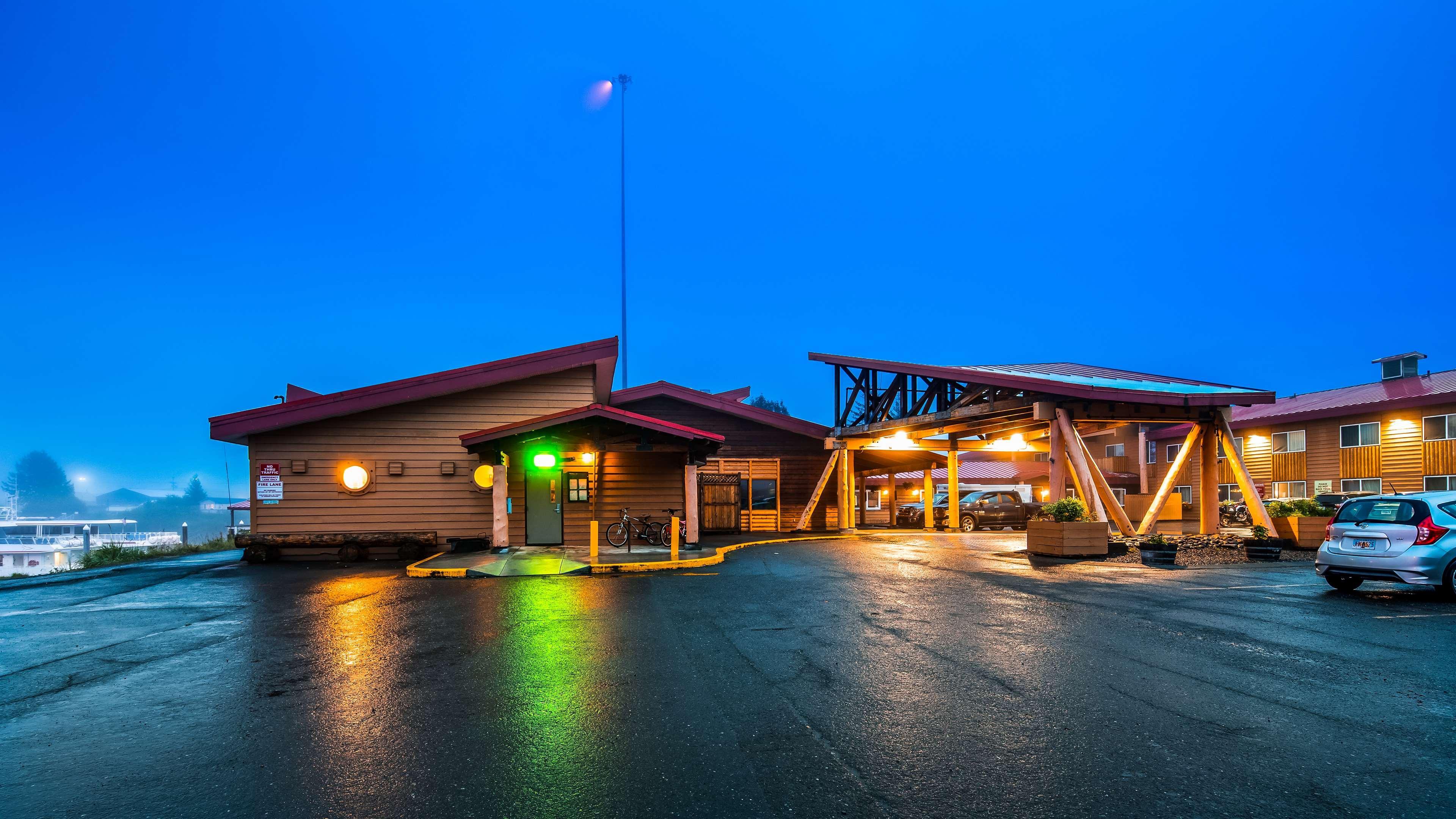 Best Western Valdez Harbor Inn Exterior foto